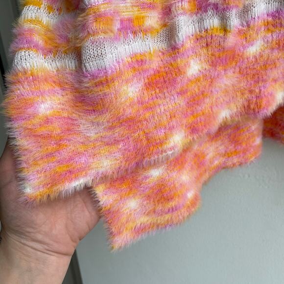 Free People Oversized Striped Sweater Pink Orange Fuzzy Knit V-Neck Pullover M - Picture 9 of 12